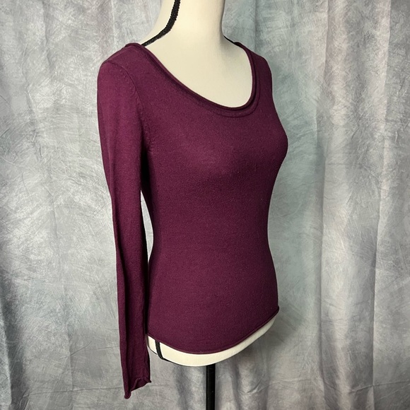 Massini Burgundy Long Sleeve Wide Scoop Neck Lightweight Sweater - size Small - Picture 4 of 9